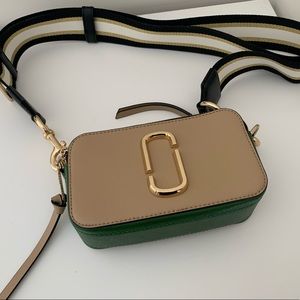 Marc Jacobs The Snapshot Leather Crossbody Bag